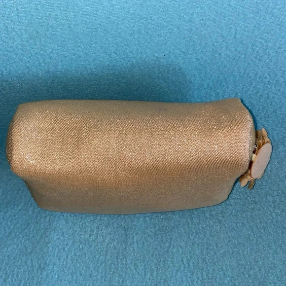 LANCÔME metallic gold makeup bag gold flower zipper pull tiny flaws NEW - Picture 6 of 9